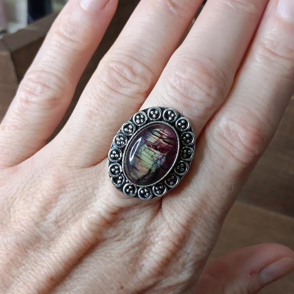 Labradorite ring, size 8 - Picture 2 of 5